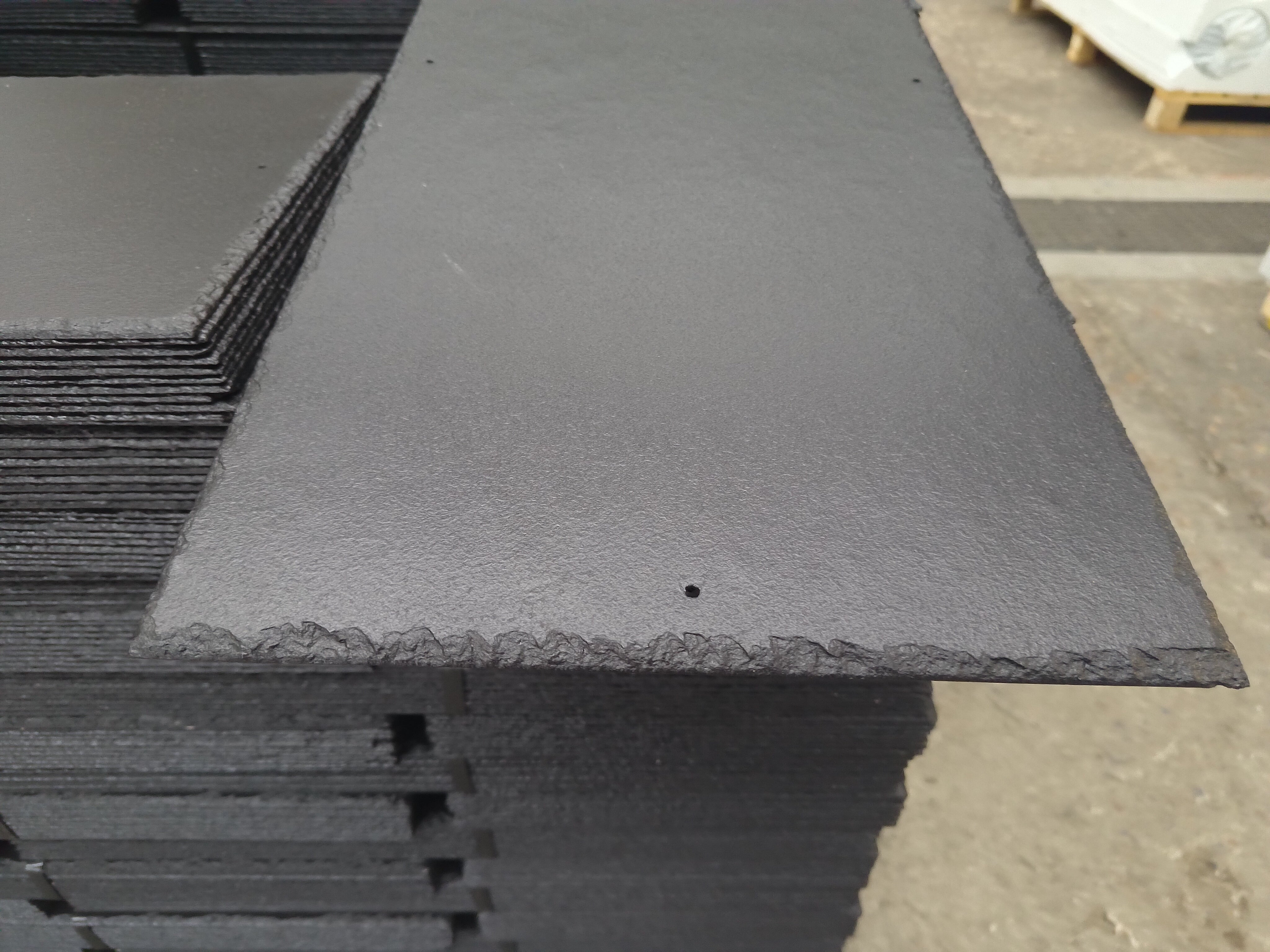 Moorland Fibre-Cement Slate 600mm x 300mm Blue/Black