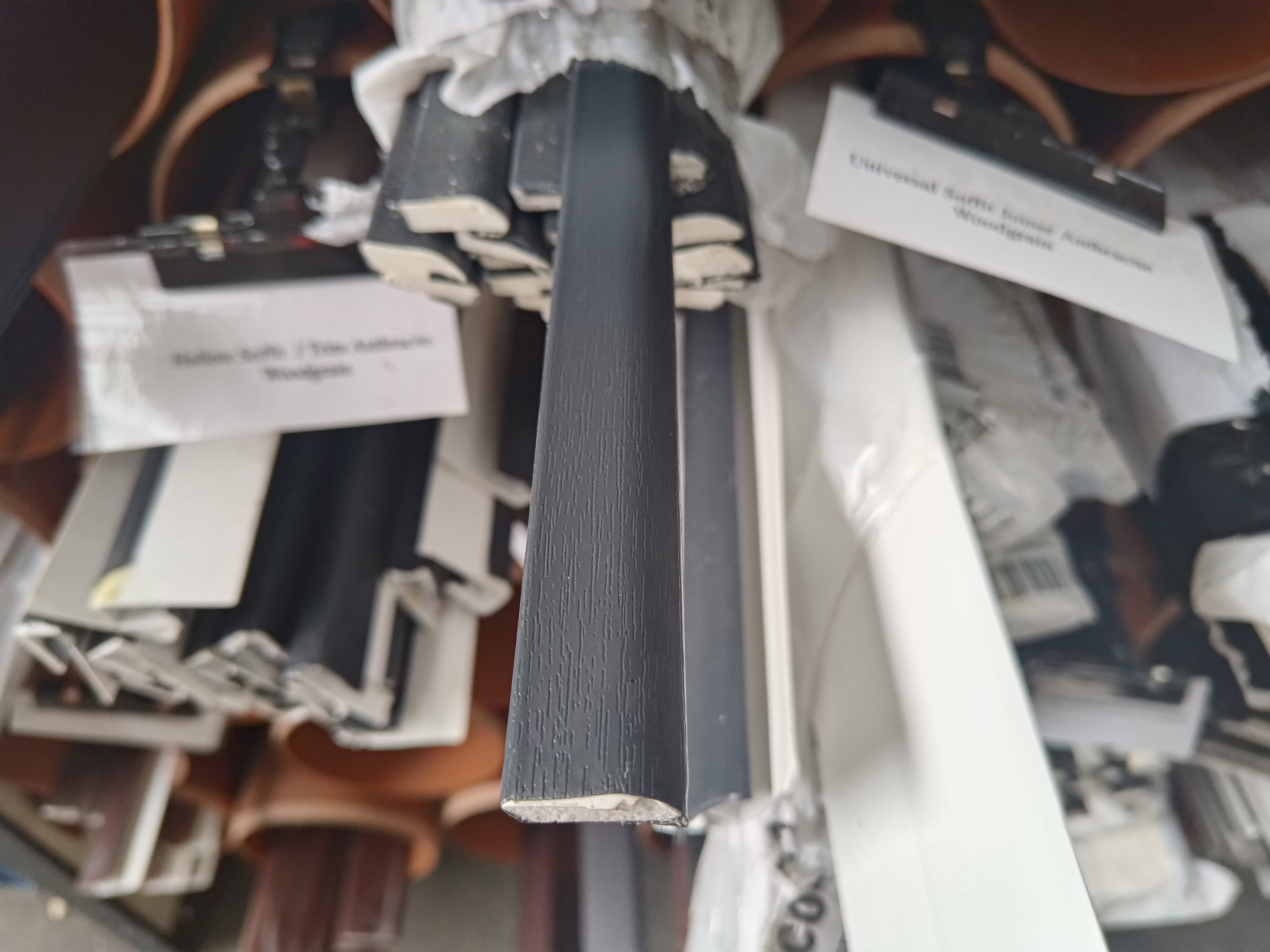 20mm Edge Fillet Anthracite Woodgrain Foiled UPVC Trim 5mtr Length